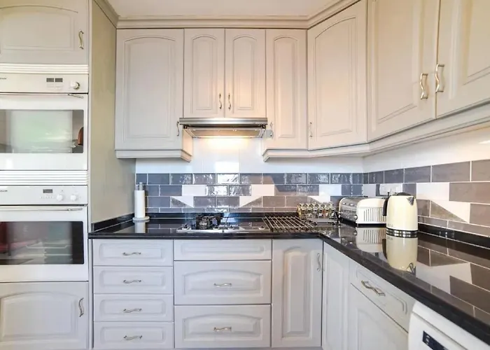 酒店 Ibiza 圣埃乌拉利亚